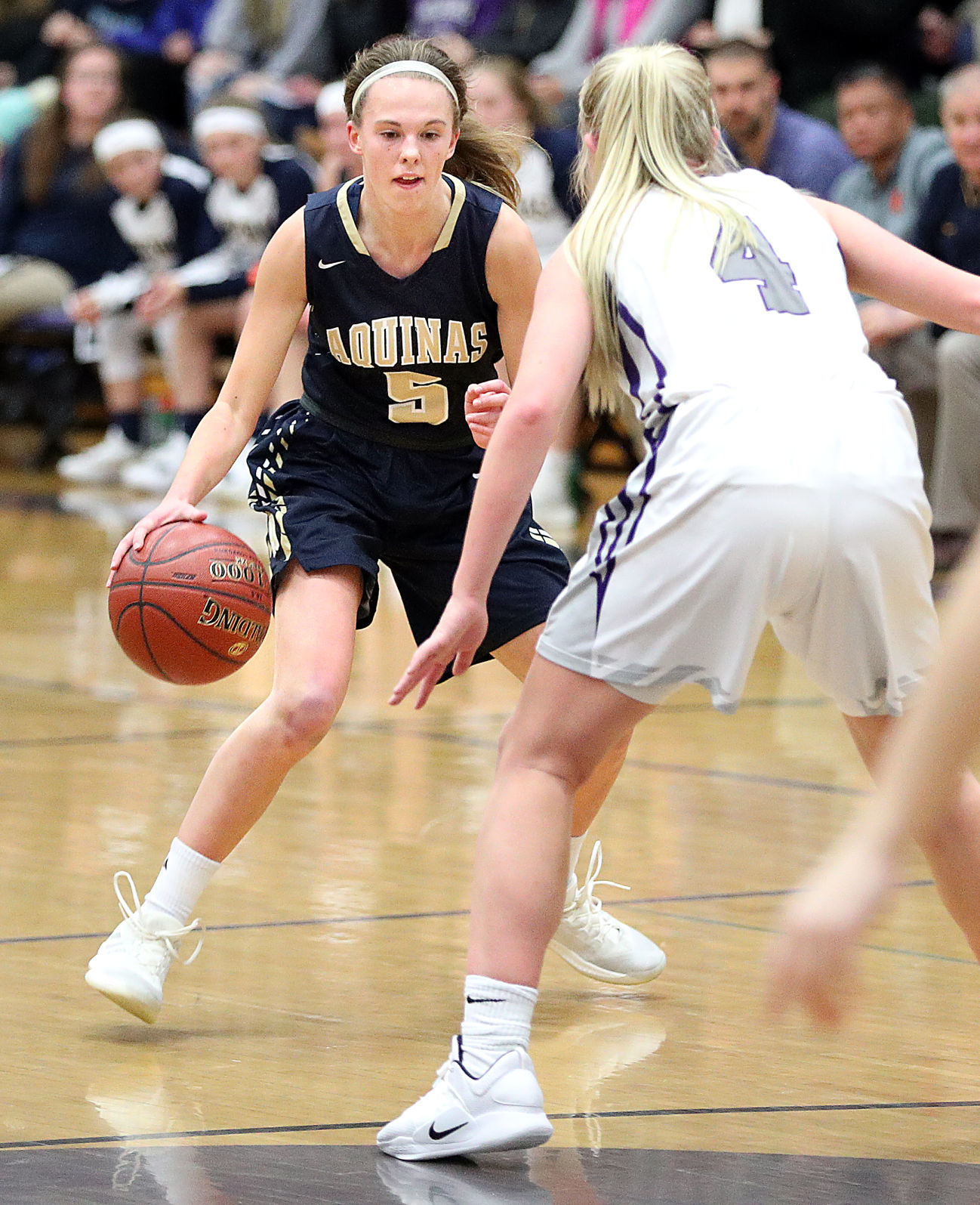 Dec 13: Onalaska vs Aquinas